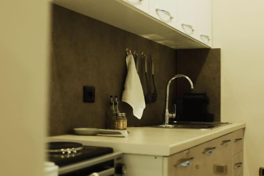Grandpa House App.1