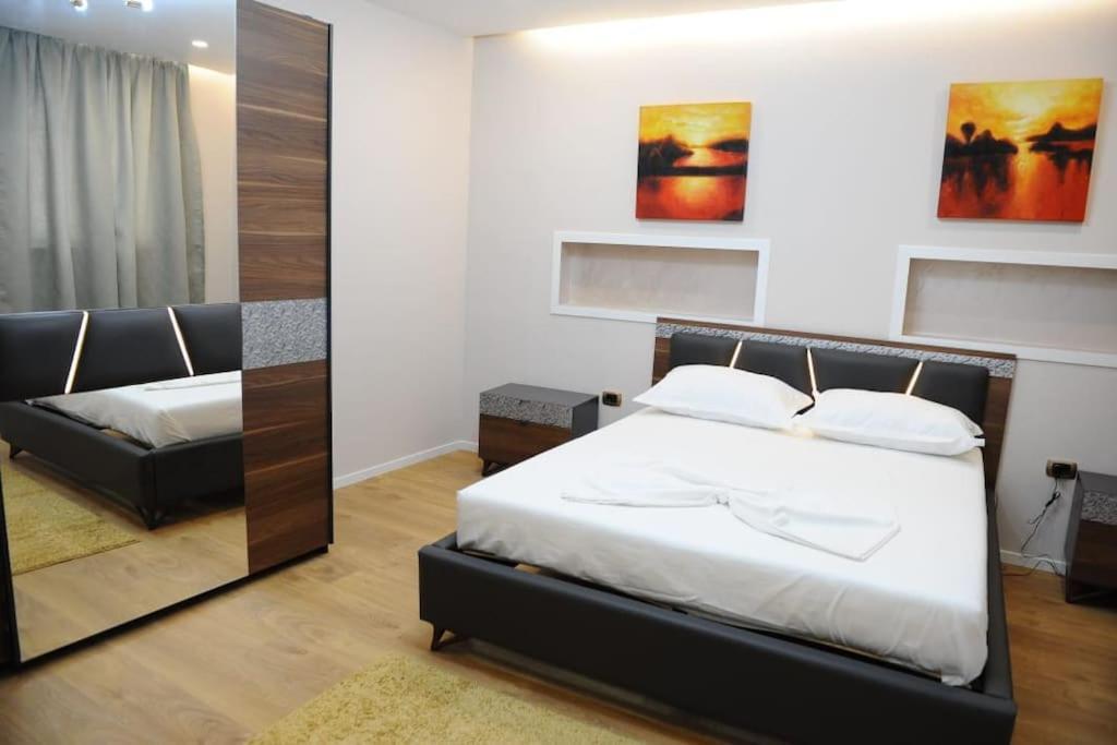 Apartment Grandpa House App.1