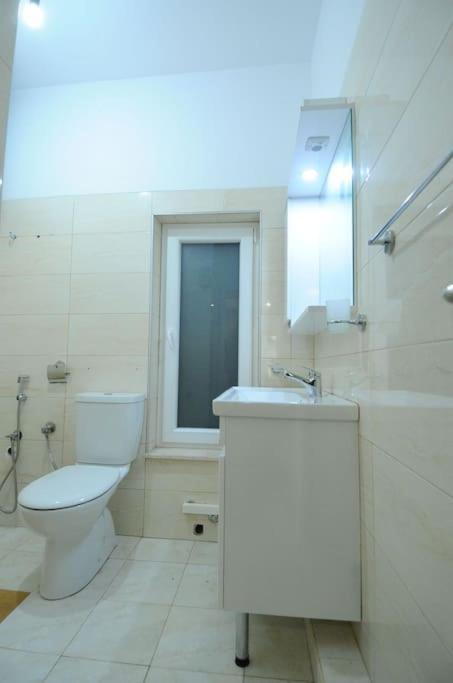 Apartment Grandpa House App.1 Tirana